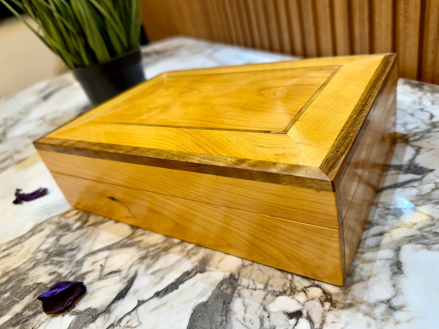 Cedar wooden box organizer Keepsake