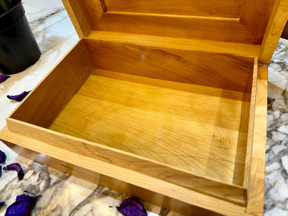 Cedar wooden box organizer Keepsake