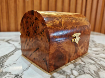 Royal Jewelry wooden box Organizer Keepsake