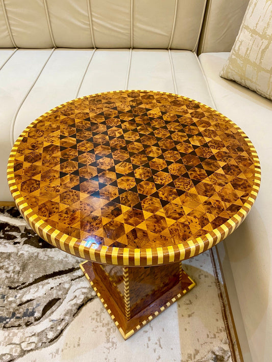 Round coffee table Wood