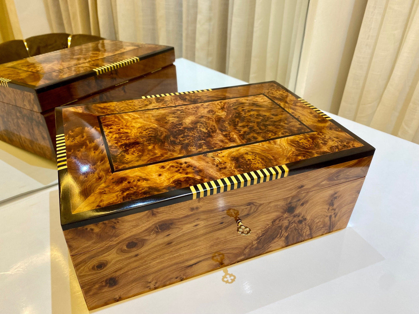 Luxury large lockable wooden Box organizer with key