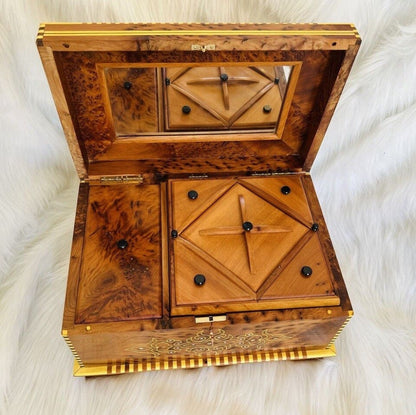 Vintage Jewelry Box Organizer with key decorative box